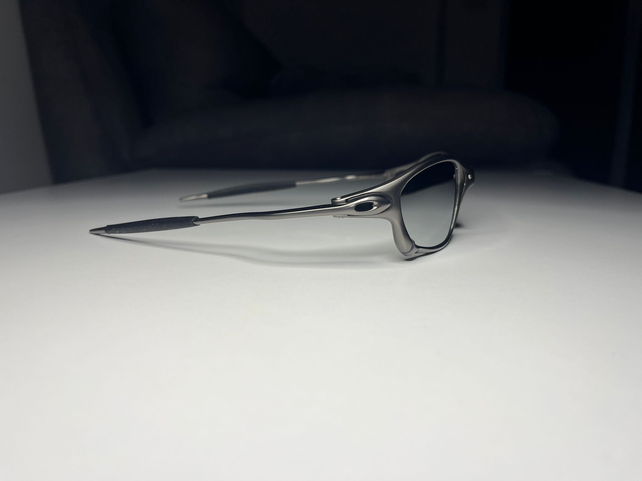 Matrix- Titanium Frame- Mirror Lenses- Polarized