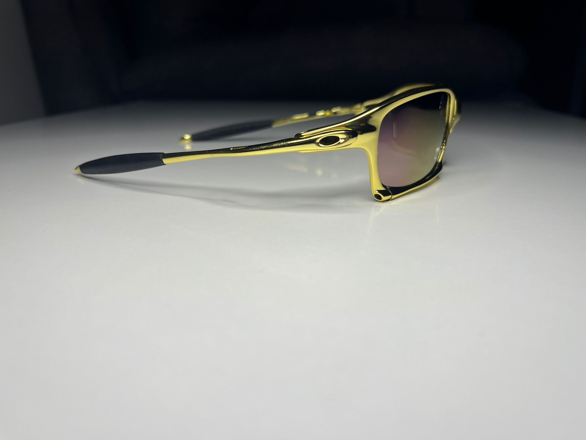 Navigator- 24K Gold Frames- Metallic Purple Lenses Polarized
