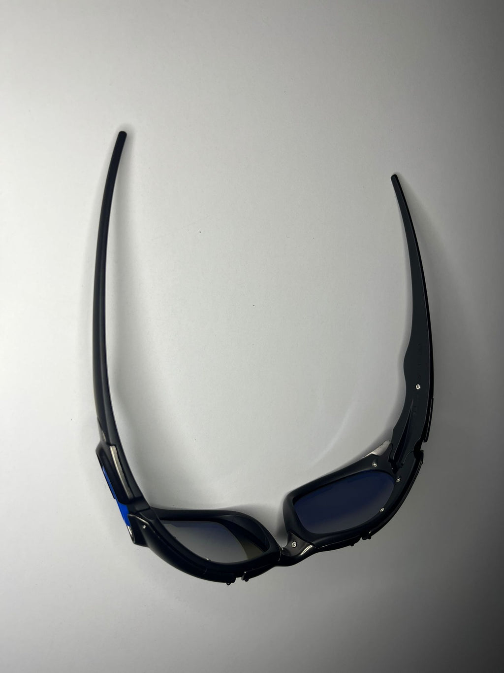 Voyager- Silver Frame- Blue Lenses- Polarized