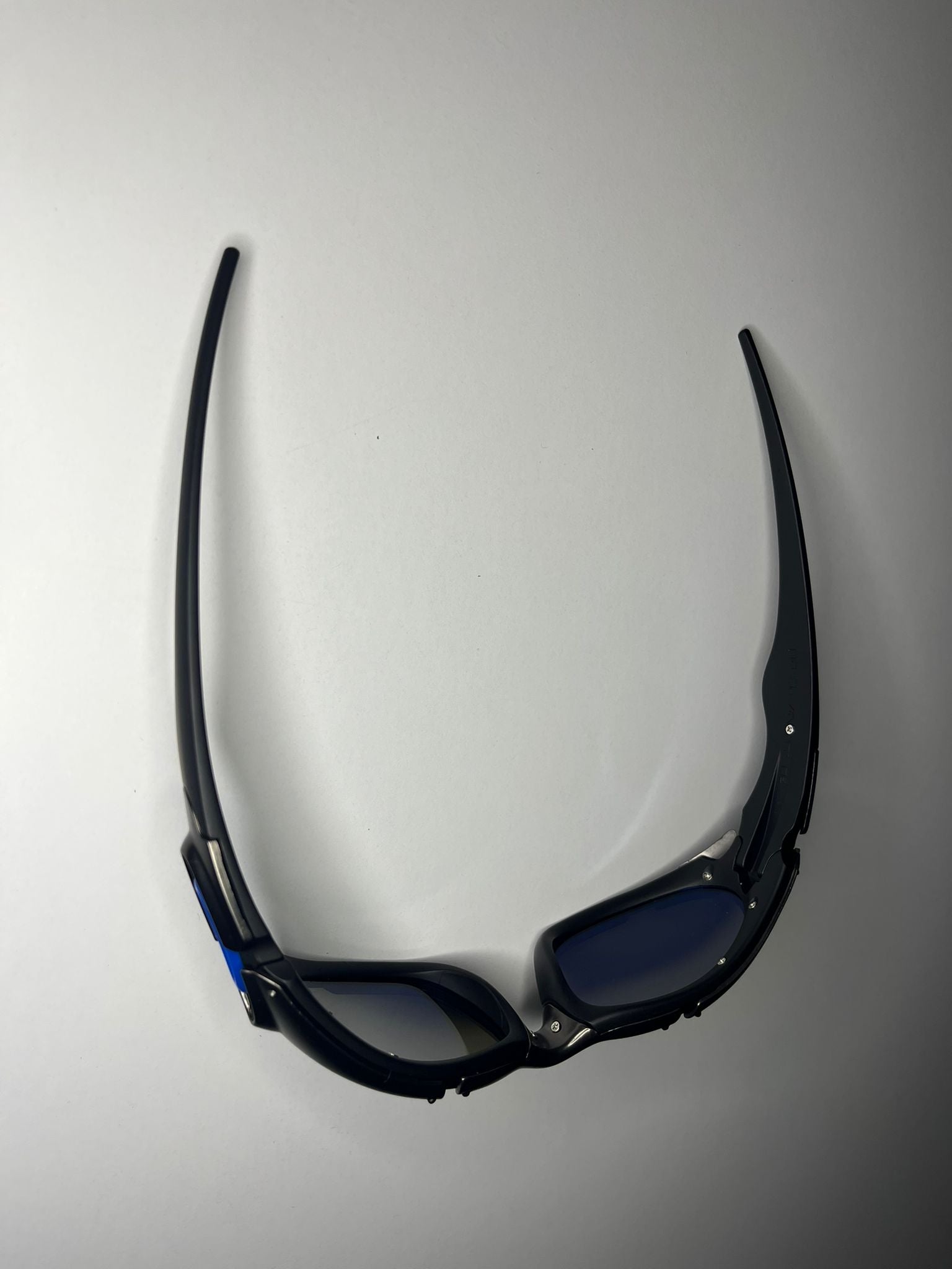Voyager- Silver Frame- Blue Lenses- Polarized
