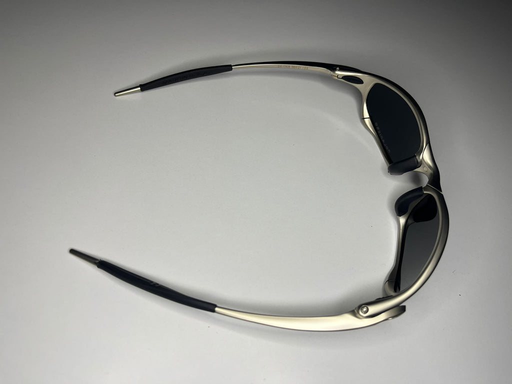 Resolute-Titanium Frame- Mirror Lenses- Polarized